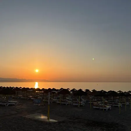 1ª Linea Playa Garaje Piscinas Terraza