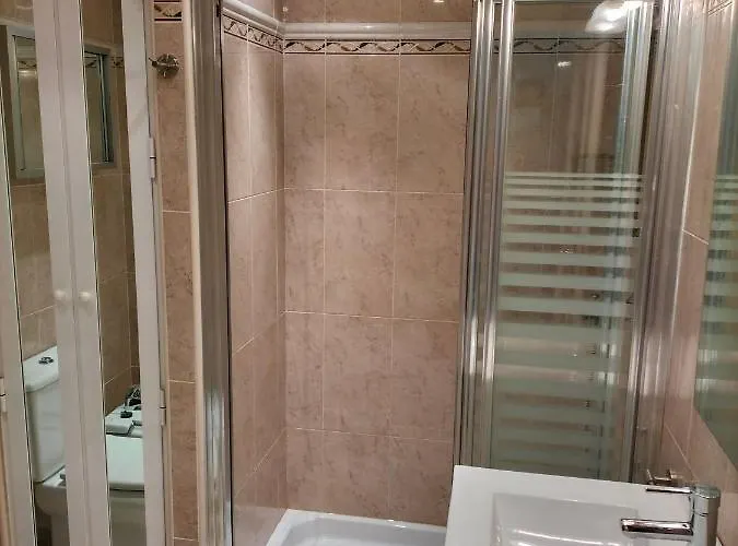 Apartamento 1ª Linea Playa Garaje Piscinas Terraza Torremolinos