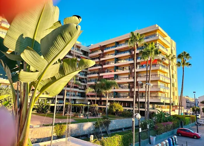 1ª Linea Playa Garaje Piscinas Terraza Apartamento Torremolinos