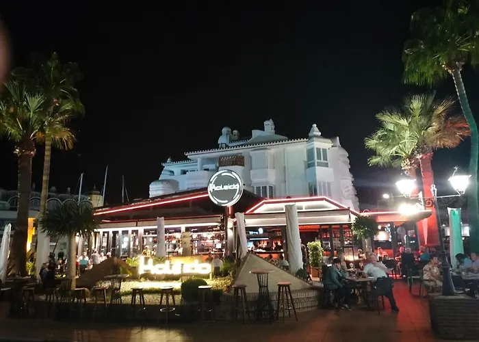 1ª Linea Playa Garaje Piscinas Terraza Apartamento *