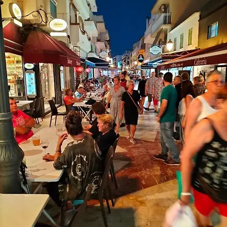 1ª Linea Playa Garaje Piscinas Terraza דירה