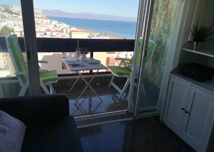 1ª Linea Playa Garaje Piscinas Terraza Torremolinos