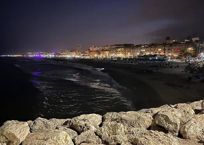 1ª Linea Playa Garaje Piscinas Terraza * Torremolinos