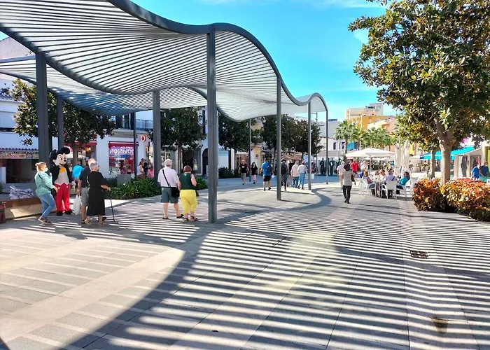 1ª Linea Playa Garaje Piscinas Terraza Apartment