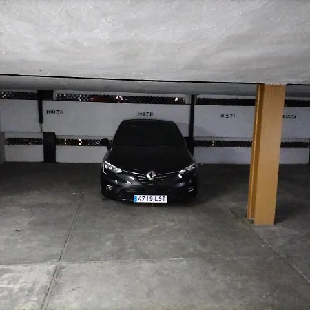 1ª Linea Playa Garaje Piscinas Terraza شقة توريمولينوس